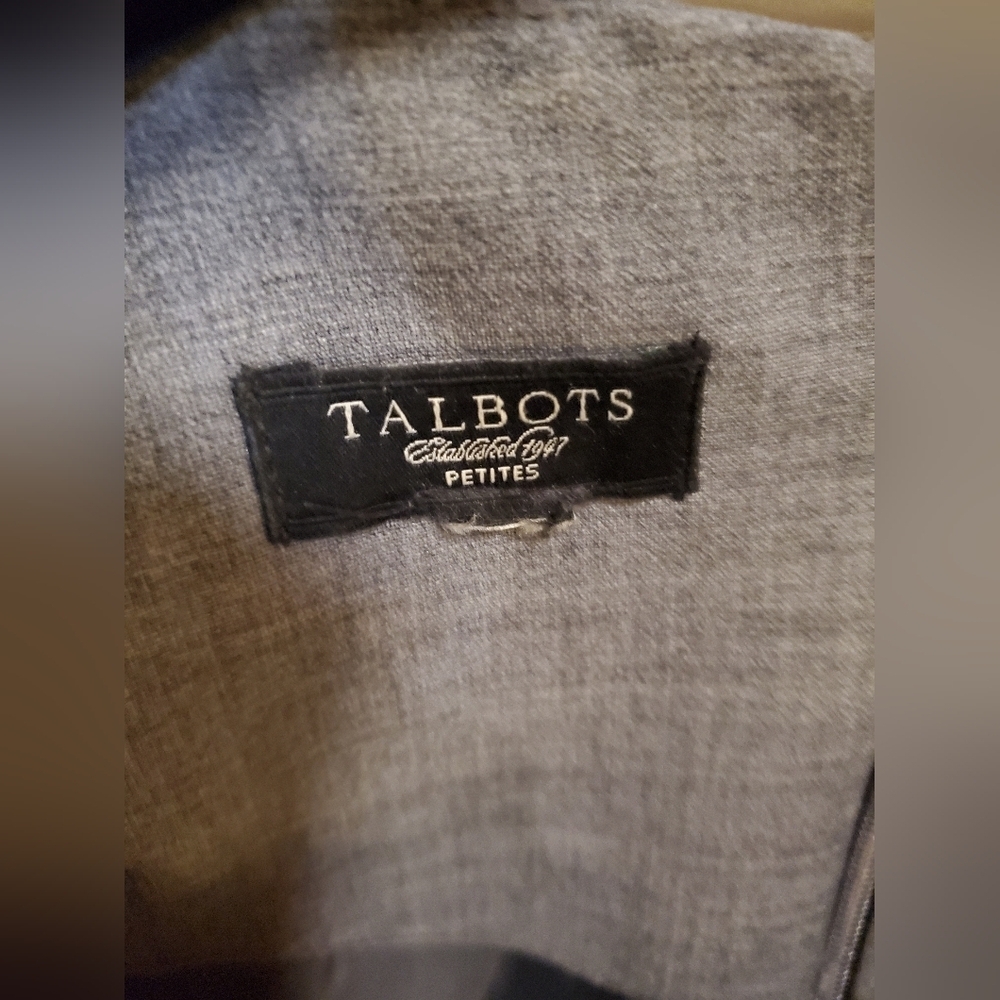 Talbots Grey Dressy Pants And Matching Top Set - Picture 5 of 16